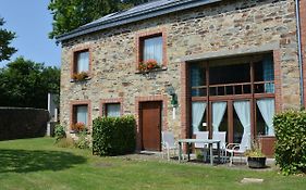 Gorgeous Holiday Home in Daverdisse with Garden